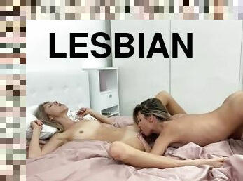 אוננות, אורגזמה, כוס-pussy, חובבן, חתיכות, לסבית-lesbian, נוער, נשיקות, בלונדיני, מושלם