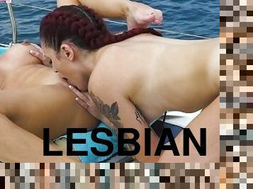 lesbian-lesbian, remaja