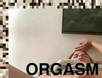 Blonde Orgasms With Vibrator