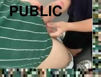 public, amateur, énorme-bite, ados, gay, branlette, européenne, euro, toilette, minet