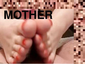 amatør, milf, mamma, par, føtter, pov, cum, mor, fetisj, footjob