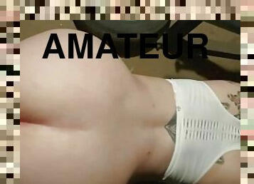 levrette, amateur, anal, ejaculation-sur-le-corps, bout-a-bout, brunette, bite, séance-dentraînement