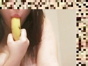 SUCK BANANA AND MASTURBATING