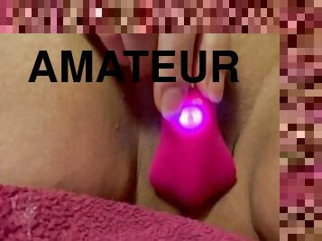 mastürbasyon-masturbation, boşalma, fışkıran-su, amatör, orta-yaşlı-seksi-kadın, oyuncak, dolgun-güzel-kadın, meni, tek-kişilik