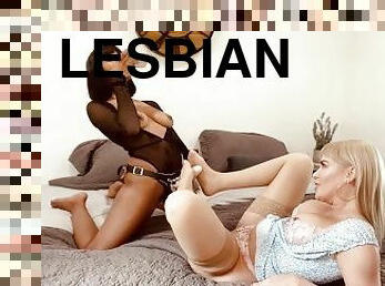 Jenna Foxx Hot Lesbian Interracial Strap On With Dana DeArmond!