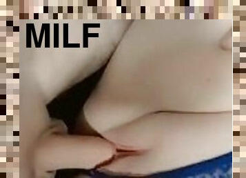 amatérske, vyzreté, milfka, creampie, bbw, bacuľaté, pov, nohavičky, britské