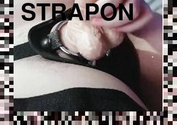 mastürbasyon-masturbation, belden-bağlamalı-vibratör, amatör, lezzo, oyuncak, ibne, yapay-erkeklik-organı, tek-kişilik