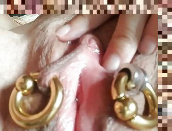 storatuttar, klitta, gigantisk, masturbation, bröstvårtor, fitta-pussy, fingerknull, piercad, fetisch, vått