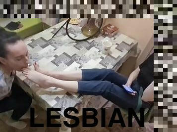lesbian, hamba, kaki, kali-pertama, muda18, fetish, perempuan-simpanan, dominasi, meghisap, jari-kaki
