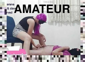 amateur, branlette, bdsm, fétiche, boules, branlette-avec-les-pieds