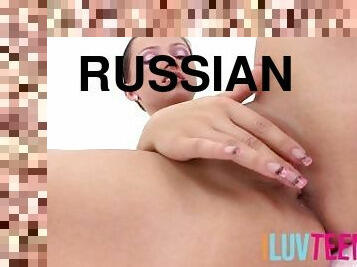Russian Slut Julia Anal Sex with Big Fat Cock