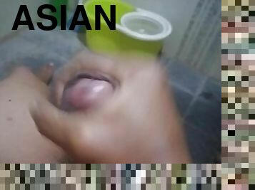 Huge dick cumshot