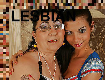 Two Horny Old And Young Lesbians Love To Eat Pussy - MatureNL