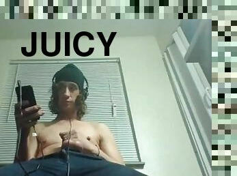 Headphones & Beanie On Barechested And Stroking Lazily To Porn