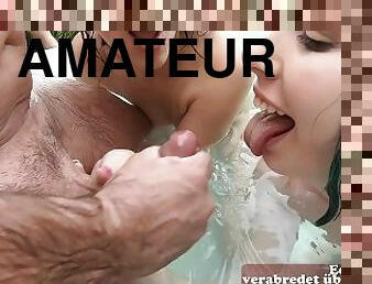 public, maigre, amateur, ados, allemand, trio, première-fois, piscine, brunette