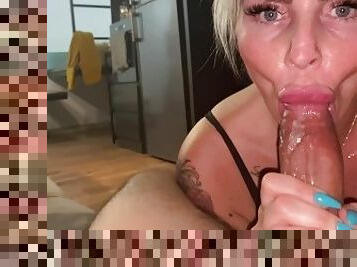 Geiler BLOWJOB mit viel Spucke und WICHSE