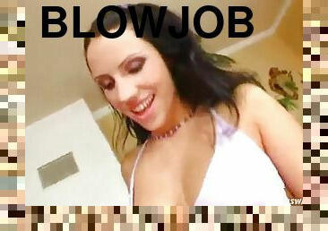 blowjob-seks-dengan-mengisap-penis, remaja, mainan, gambarvideo-porno-secara-eksplisit-dan-intens, bertiga, nakal, bokong