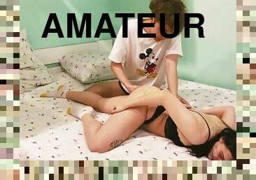 chatte-pussy, écolière, amateur, babes, ejaculation-sur-le-corps, ados, branlette, doigtage, collège, pute