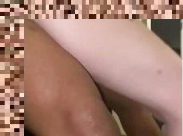 pantat, amatir, antar-ras, gambarvideo-porno-secara-eksplisit-dan-intens, sudut-pandang, atasan, putih, berambut-cokelat, tato, kasar