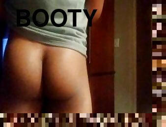 Lick my booty