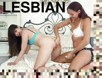 posisi-seks-doggy-style, diikatkan-pada-tubuh, amatir, sayang, lesbian-lesbian, permainan-jari, sudut-pandang, berambut-cokelat