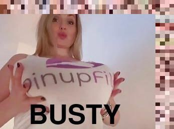 Pinupfiles 24th Anniversary gives you the busty Maria Body.