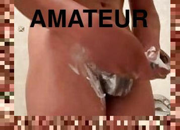 baignade, amateur, gay, branlette, pieds, douche, solo, rasé, minet, réalité