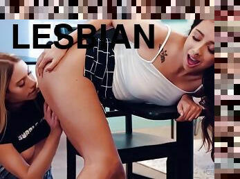 ציבורי, לסבית-lesbian, שחרחורת