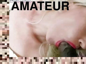 His cock in my mouth and vibrator on pussy makes me cum