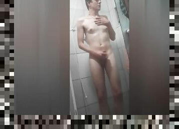 bagno, masturbarsi, gay, seghe, videocamera, scene-rubate, voyeur, innocenti, doccia, solitari