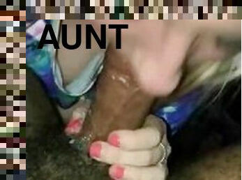 Auntie n Me