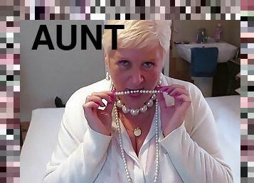 Auntie Joolz Gets Hot & Naughty