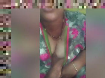 Today Exclusive- Bhabhi Boobs And Pussy Video’s Record By Devar