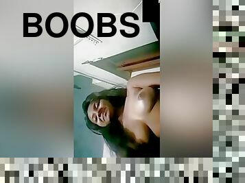 Desi Girl Shows Boobs And Pussy