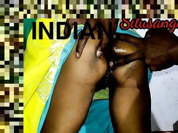 Indian Village Desi Bhabhi Ki Gaand Me Chudai