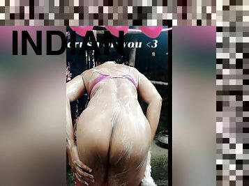 mandi, payudara-besar, di-tempat-terbuka, amatir, hindu, gemuk, teransang, manis, mandi-shower, seorang-diri