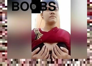 Cute Bangla Girl Shows Boobs On Vc