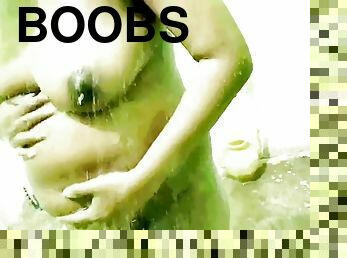 Desi Bhabi – Naked Shower In Bathroom With Big Boobs