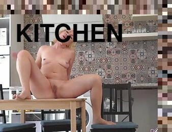 Kate Tea Time Kitchen Masturbation
