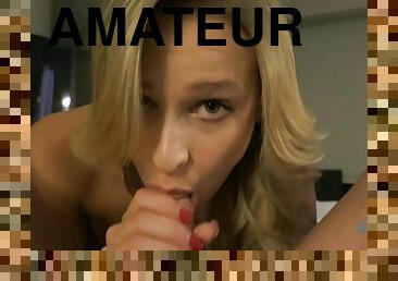 chatte-pussy, amateur, ejaculation-interne, point-de-vue, ejaculation, blonde, rasé, branlette-avec-les-pieds, tatouage