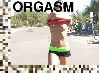 Run To Orgasm 1 With Randi