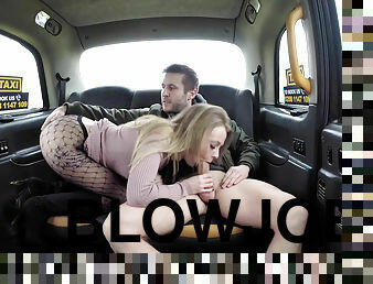 levrette, en-plein-air, chatte-pussy, anal, fellation, doigtage, voiture, blonde, fantaisie, cow-girl