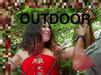 Outdoor anal adventures in 4K - rescue of a horny slut