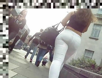 Gorgeous BIG ass British student in tight jeans on public video