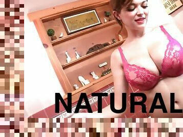 Bubble bath solo show with huge natural titted hottie Tessa Fowler
