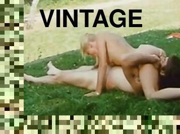 ejaculation-sur-le-corps, vintage, compilation, française, européenne, euro, par-voie-orale