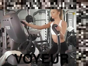 Fitness Girl Voyeur