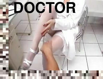 Worshiping the doctors feet