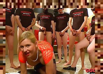 asien, groß-titten, masturbieren, blasen, beule-schuss, erotisch-mutti, deutsch, wichsen, gangbang, strümpfe