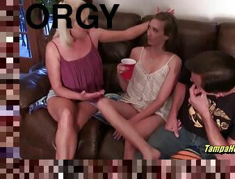 אורגיה-orgy